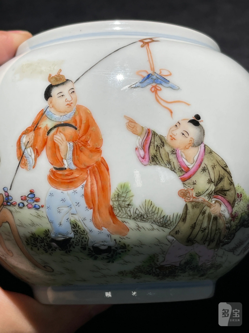 民国 粉彩人物纹盖罐 - 图6